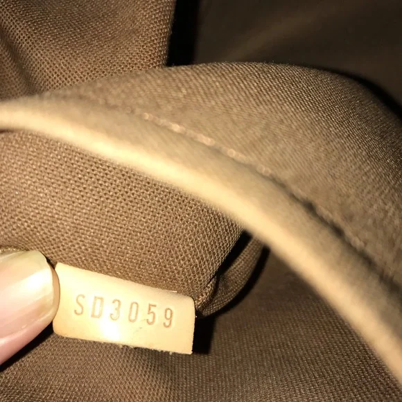 Louis Vuitton Tivoli PM - Picture 4 of 8